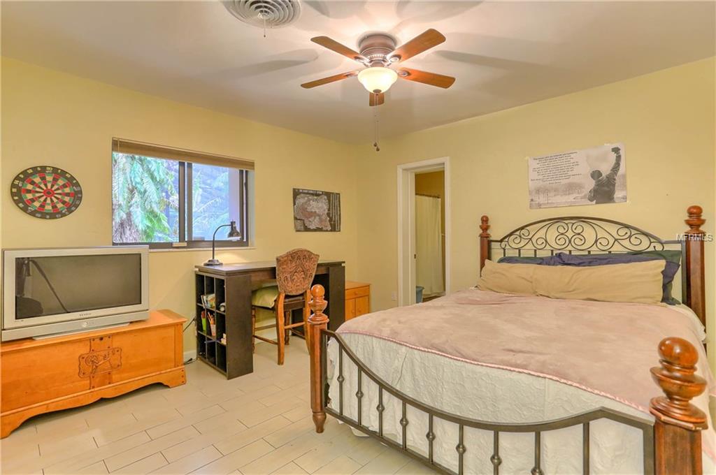 2016 PARK STREET N, ST PETERSBURG, Florida 33710, 5 Bedrooms Bedrooms, 11 Rooms Rooms,4 BathroomsBathrooms,Residential,For sale,PARK,U7845859