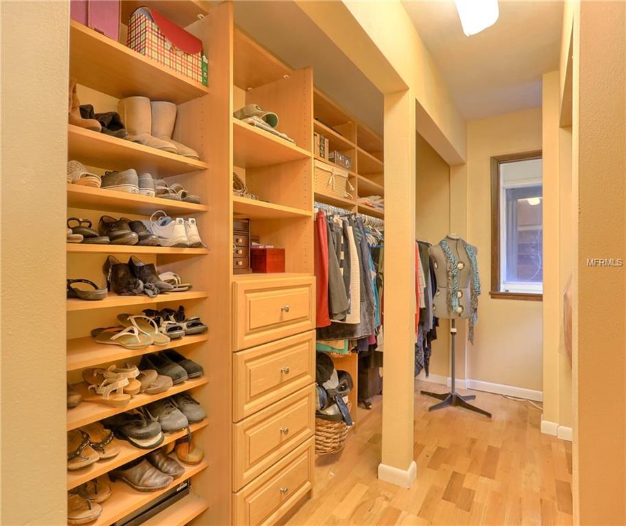 2016 PARK STREET N, ST PETERSBURG, Florida 33710, 5 Bedrooms Bedrooms, 11 Rooms Rooms,4 BathroomsBathrooms,Residential,For sale,PARK,U7845859