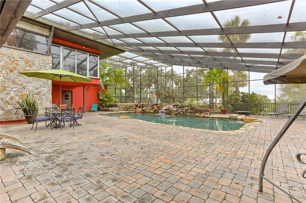 2016 PARK STREET N, ST PETERSBURG, Florida 33710, 5 Bedrooms Bedrooms, 11 Rooms Rooms,4 BathroomsBathrooms,Residential,For sale,PARK,U7845859