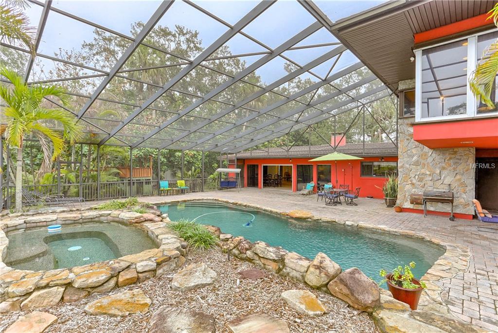 2016 PARK STREET N, ST PETERSBURG, Florida 33710, 5 Bedrooms Bedrooms, 11 Rooms Rooms,4 BathroomsBathrooms,Residential,For sale,PARK,U7845859