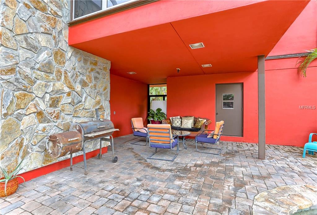 2016 PARK STREET N, ST PETERSBURG, Florida 33710, 5 Bedrooms Bedrooms, 11 Rooms Rooms,4 BathroomsBathrooms,Residential,For sale,PARK,U7845859