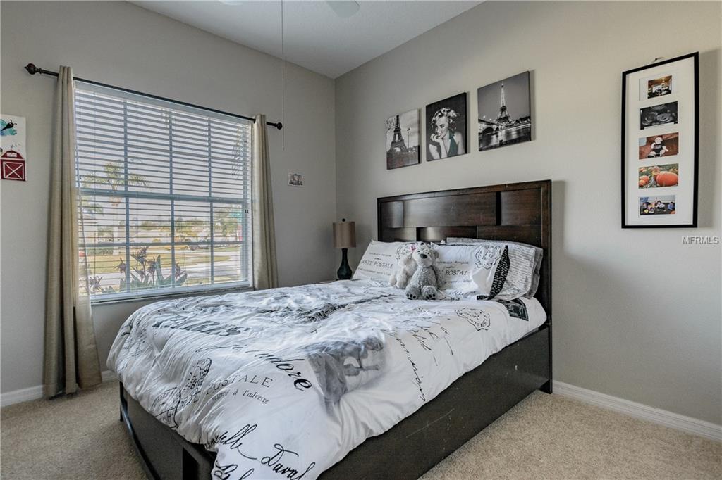 301 OAK SPRINGS DRIVE, DEBARY, Florida 32713, 4 Bedrooms Bedrooms, 7 Rooms Rooms,3 BathroomsBathrooms,Residential,For sale,OAK SPRINGS,O5561245