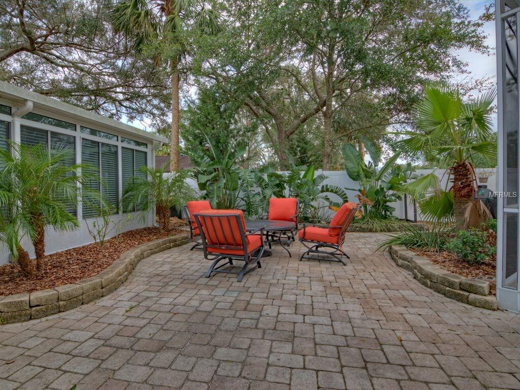 101 TARPON CIRCLE, WINTER SPRINGS, Florida 32708, 4 Bedrooms Bedrooms, 6 Rooms Rooms,2 BathroomsBathrooms,Residential,For sale,TARPON,O5538785