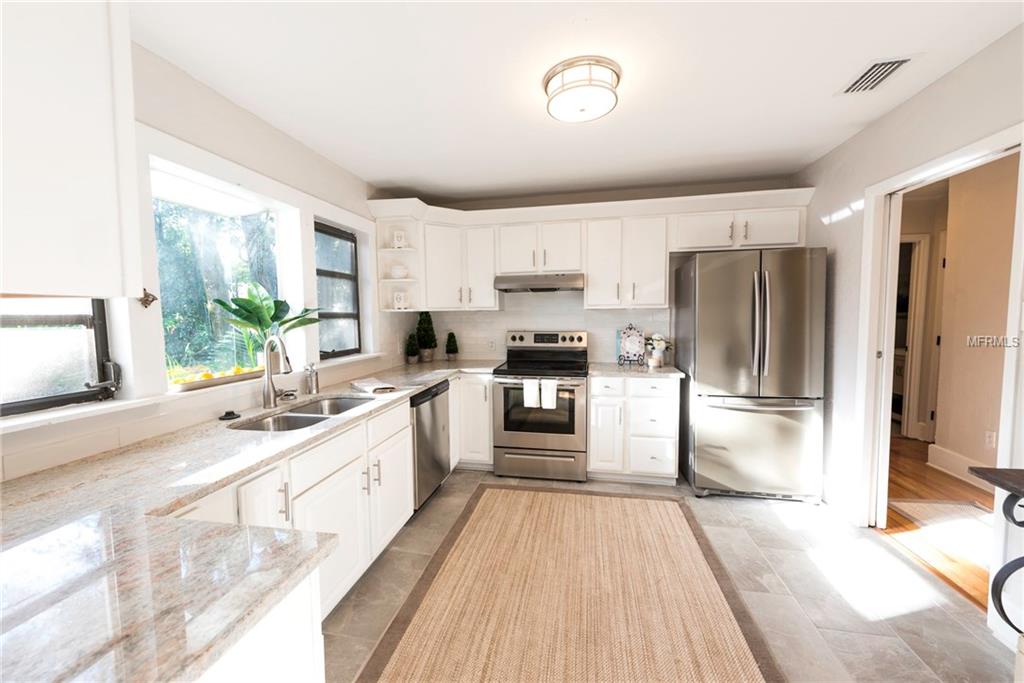 1006 E POWHATAN AVENUE, TAMPA, Florida 33604, 2 Bedrooms Bedrooms, 4 Rooms Rooms,2 BathroomsBathrooms,Residential,For sale,POWHATAN,T2909941