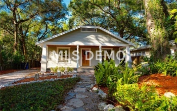 1006 E POWHATAN AVENUE, TAMPA, Florida 33604, 2 Bedrooms Bedrooms, 4 Rooms Rooms,2 BathroomsBathrooms,Residential,For sale,POWHATAN,T2909941