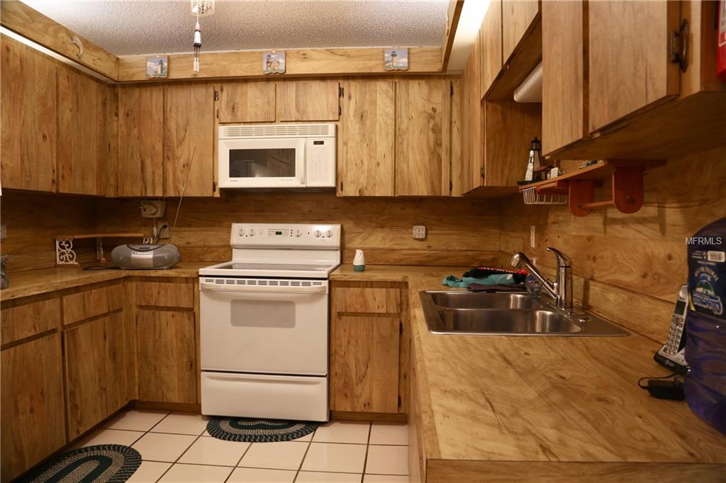 11601 SCOTCH PINE DRIVE, NEW PORT RICHEY, Florida 34654, 2 Bedrooms Bedrooms, 5 Rooms Rooms,2 BathroomsBathrooms,Residential,For sale,SCOTCH PINE,W7635565