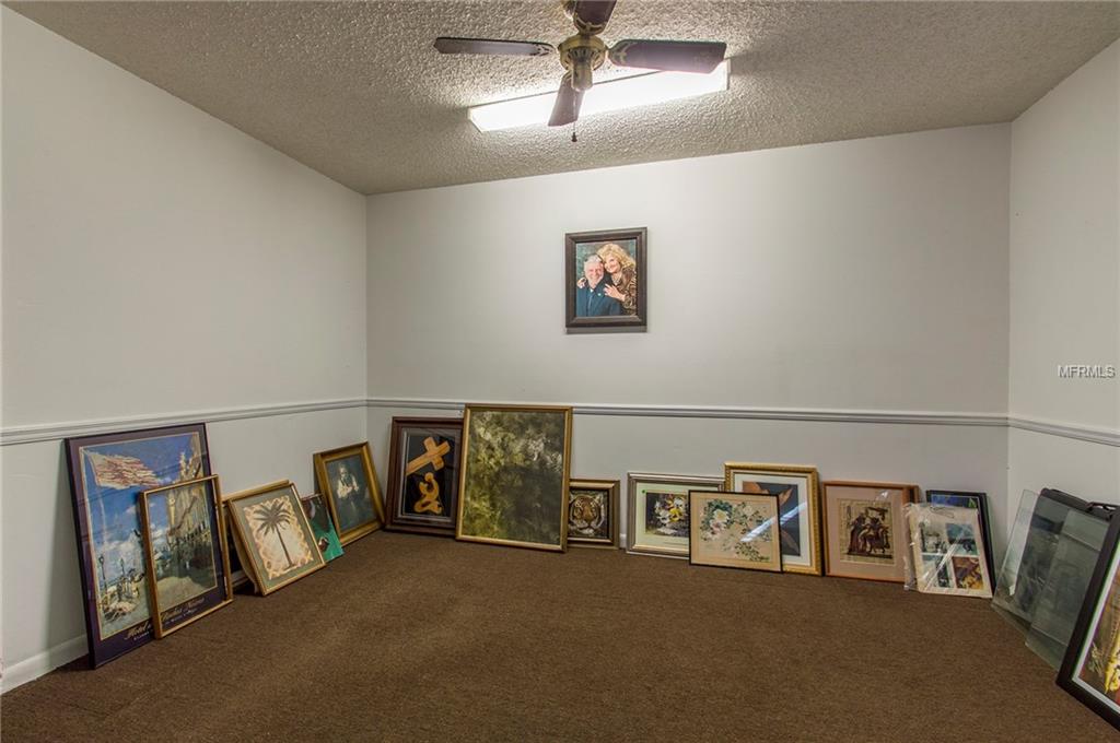 1722 OAKDALE LANE E, CLEARWATER, Florida 33764, 4 Bedrooms Bedrooms, 10 Rooms Rooms,2 BathroomsBathrooms,Residential,For sale,OAKDALE,U7844846