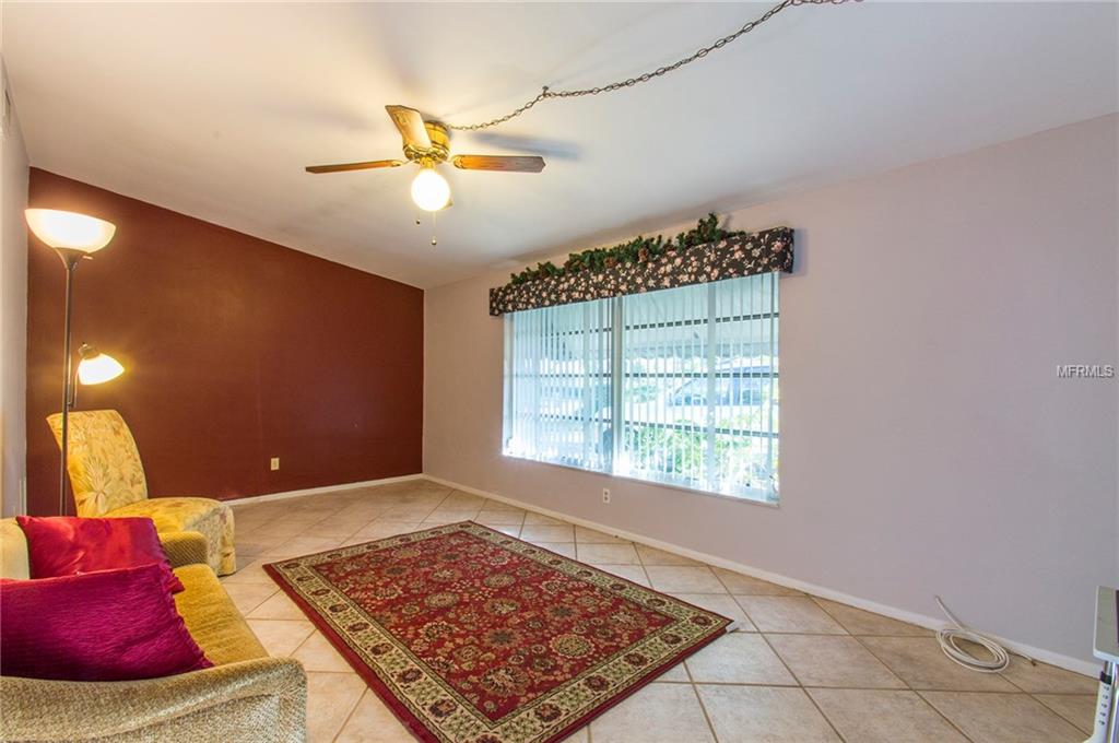 1722 OAKDALE LANE E, CLEARWATER, Florida 33764, 4 Bedrooms Bedrooms, 10 Rooms Rooms,2 BathroomsBathrooms,Residential,For sale,OAKDALE,U7844846