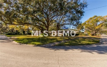 1722 OAKDALE LANE E, CLEARWATER, Florida 33764, 4 Bedrooms Bedrooms, 10 Rooms Rooms,2 BathroomsBathrooms,Residential,For sale,OAKDALE,U7844846