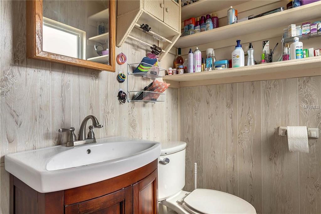 501 CATWOOD DRIVE, OCOEE, Florida 34761, 3 Bedrooms Bedrooms, 6 Rooms Rooms,1 BathroomBathrooms,Residential,For sale,CATWOOD,O5559713