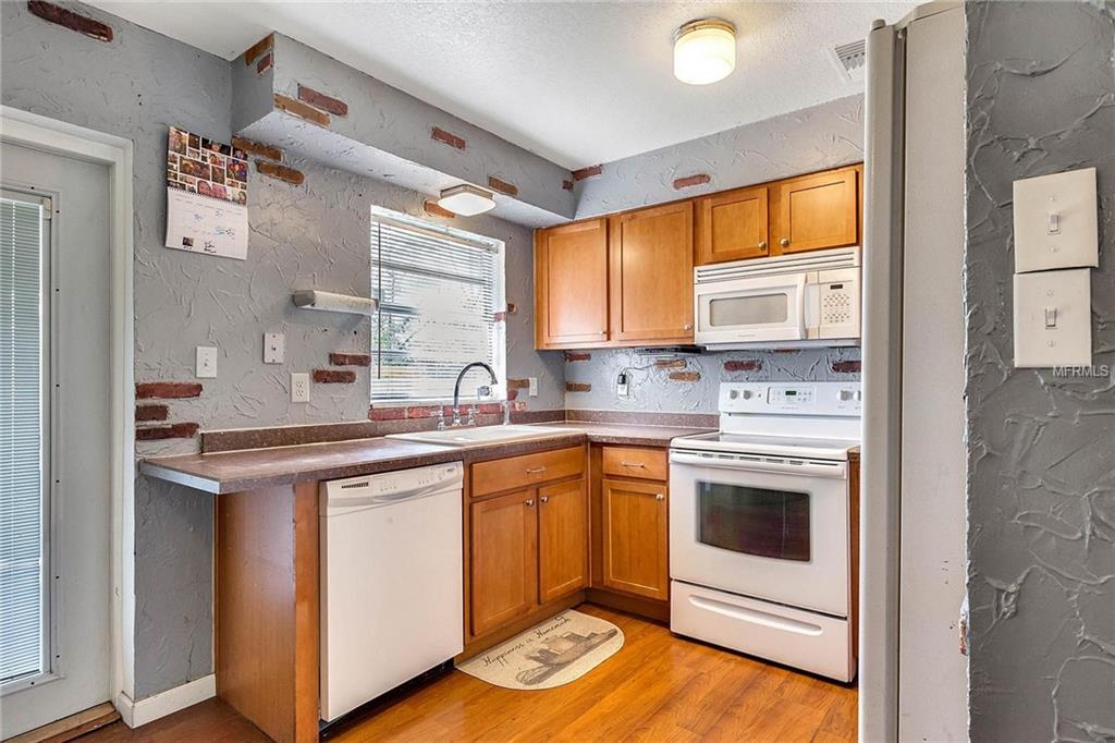 501 CATWOOD DRIVE, OCOEE, Florida 34761, 3 Bedrooms Bedrooms, 6 Rooms Rooms,1 BathroomBathrooms,Residential,For sale,CATWOOD,O5559713