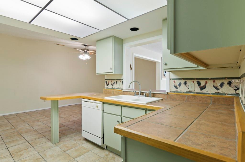 1256 OAK STREET, OCOEE, Florida 34761, 4 Bedrooms Bedrooms, 10 Rooms Rooms,2 BathroomsBathrooms,Residential,For sale,OAK,O5560976