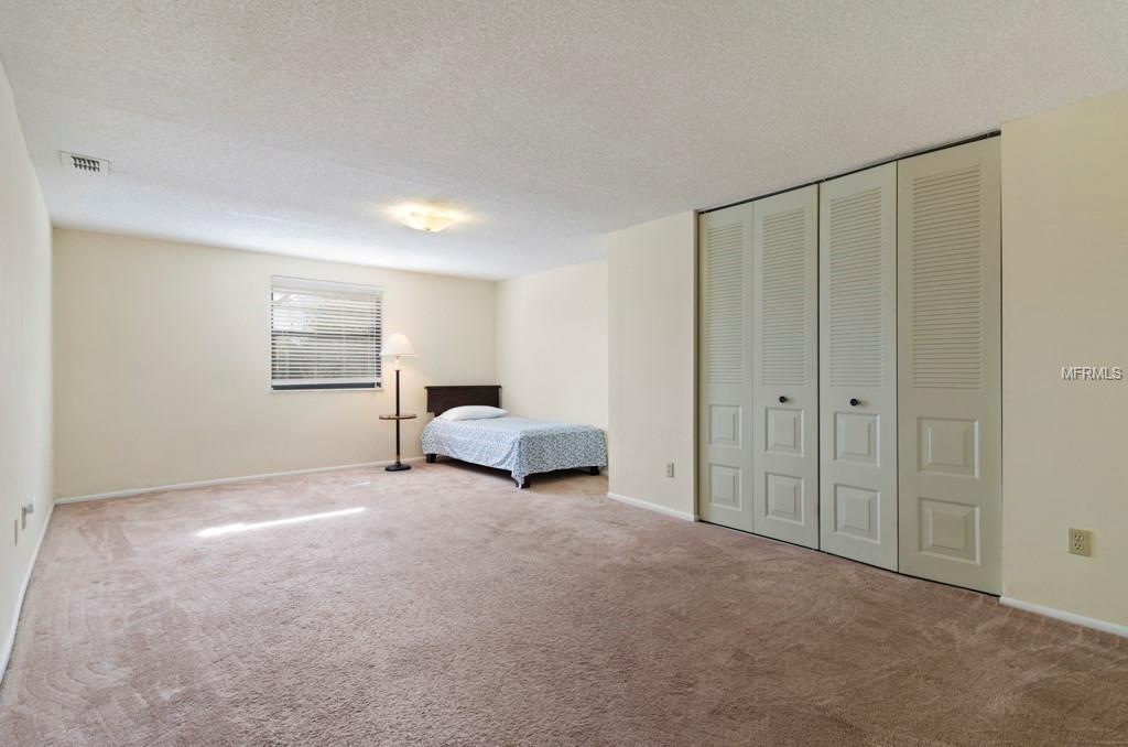 1256 OAK STREET, OCOEE, Florida 34761, 4 Bedrooms Bedrooms, 10 Rooms Rooms,2 BathroomsBathrooms,Residential,For sale,OAK,O5560976