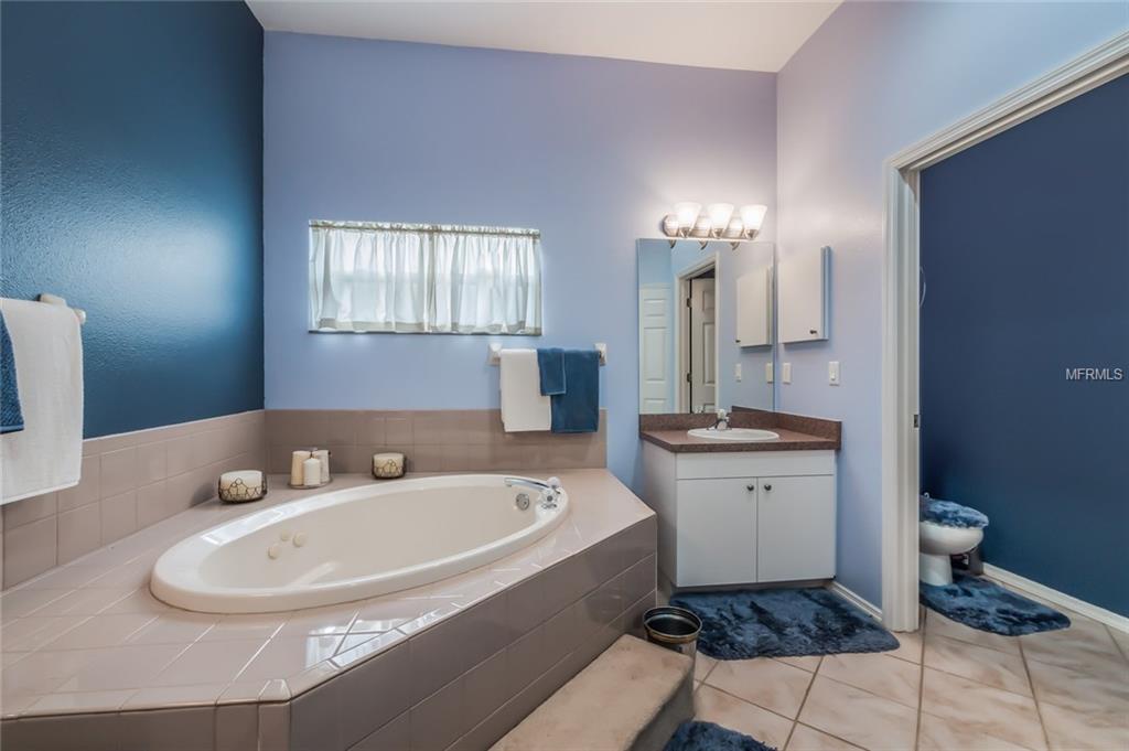 11851 69TH STREET E, PARRISH, Florida 34219, 3 Bedrooms Bedrooms, 4 Rooms Rooms,2 BathroomsBathrooms,Residential,For sale,69TH,A4209677