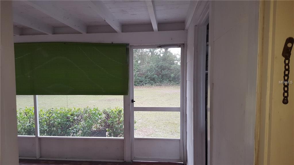 218 PALMETTO STREET, AUBURNDALE, Florida 33823, 3 Bedrooms Bedrooms, 6 Rooms Rooms,1 BathroomBathrooms,Residential,For sale,PALMETTO STREET,S4856987