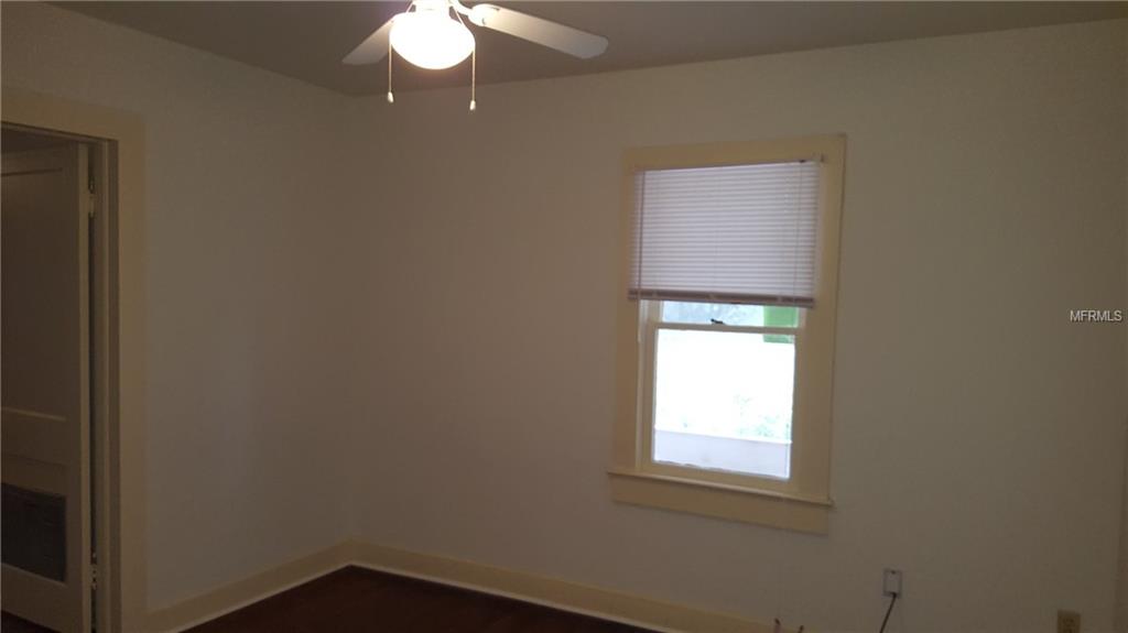 218 PALMETTO STREET, AUBURNDALE, Florida 33823, 3 Bedrooms Bedrooms, 6 Rooms Rooms,1 BathroomBathrooms,Residential,For sale,PALMETTO STREET,S4856987