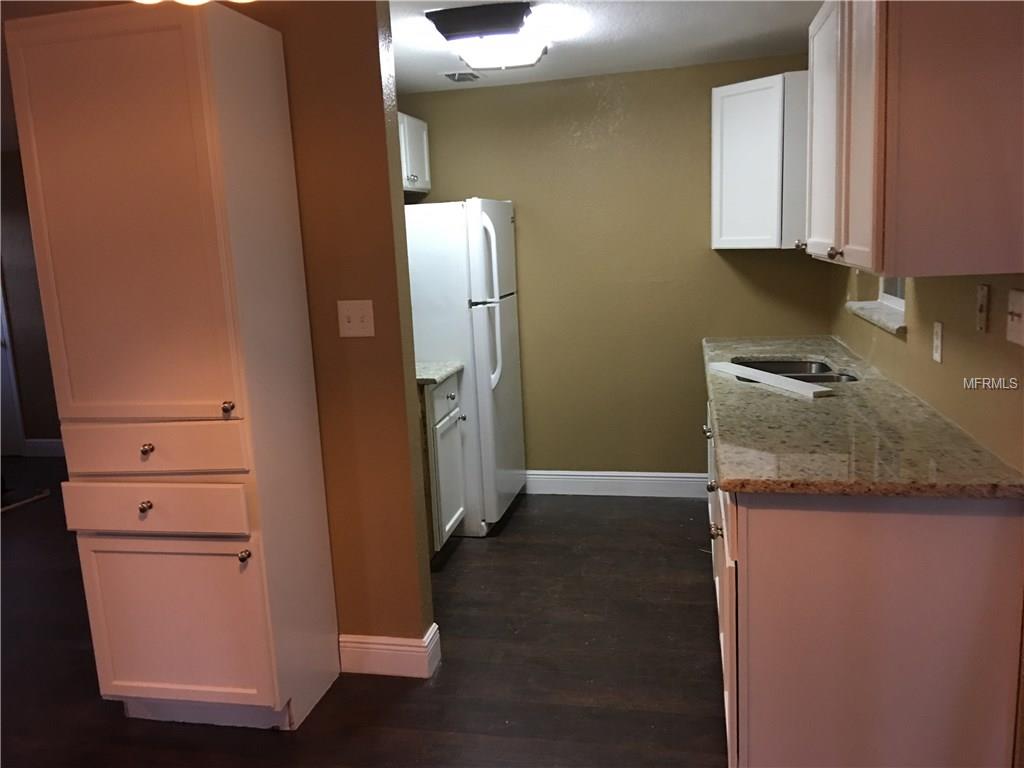 655 LAKE MOBILE DRIVE, ALTAMONTE SPRINGS, Florida 32701, 3 Bedrooms Bedrooms, 6 Rooms Rooms,2 BathroomsBathrooms,Residential,For sale,LAKE MOBILE,O5561653