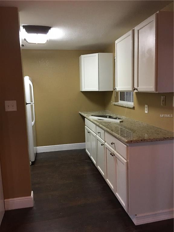 655 LAKE MOBILE DRIVE, ALTAMONTE SPRINGS, Florida 32701, 3 Bedrooms Bedrooms, 6 Rooms Rooms,2 BathroomsBathrooms,Residential,For sale,LAKE MOBILE,O5561653