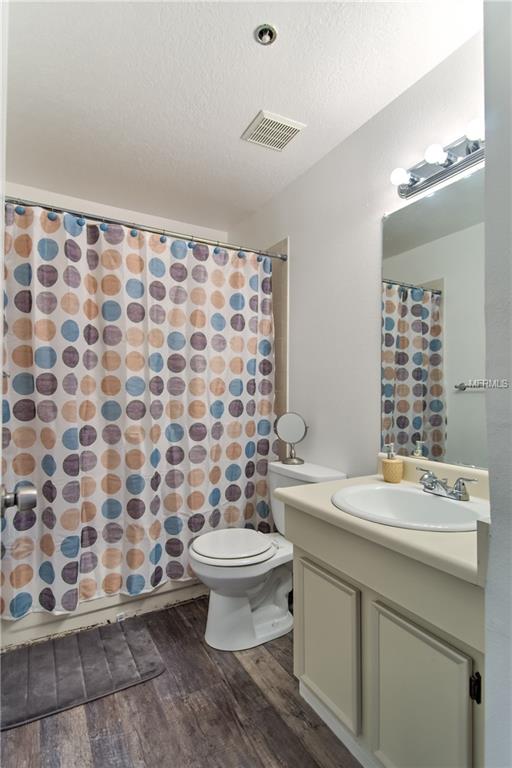 7214 E BANK DRIVE, TAMPA, Florida 33617, 2 Bedrooms Bedrooms, 4 Rooms Rooms,2 BathroomsBathrooms,Residential,For sale,BANK,U7847481