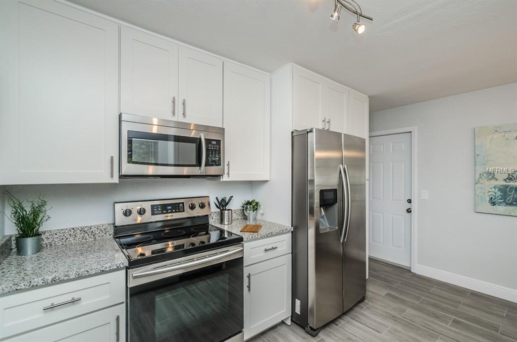 2720 DANIEL STREET, CLEARWATER, Florida 33761, 3 Bedrooms Bedrooms, 6 Rooms Rooms,2 BathroomsBathrooms,Residential,For sale,DANIEL,U7838023