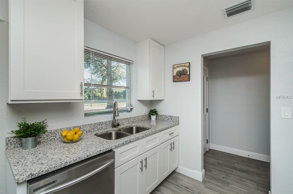 2720 DANIEL STREET, CLEARWATER, Florida 33761, 3 Bedrooms Bedrooms, 6 Rooms Rooms,2 BathroomsBathrooms,Residential,For sale,DANIEL,U7838023