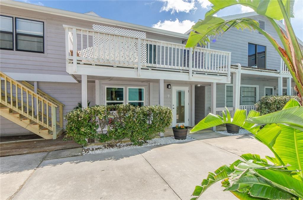 2000 GULF BOULEVARD, INDIAN ROCKS BEACH, Florida 33785, 2 Bedrooms Bedrooms, 5 Rooms Rooms,1 BathroomBathrooms,Residential,For sale,GULF,U7842787