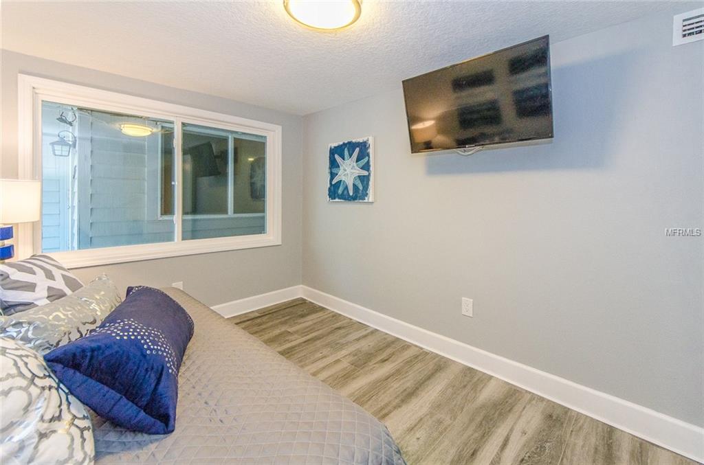 2000 GULF BOULEVARD, INDIAN ROCKS BEACH, Florida 33785, 2 Bedrooms Bedrooms, 5 Rooms Rooms,1 BathroomBathrooms,Residential,For sale,GULF,U7842787