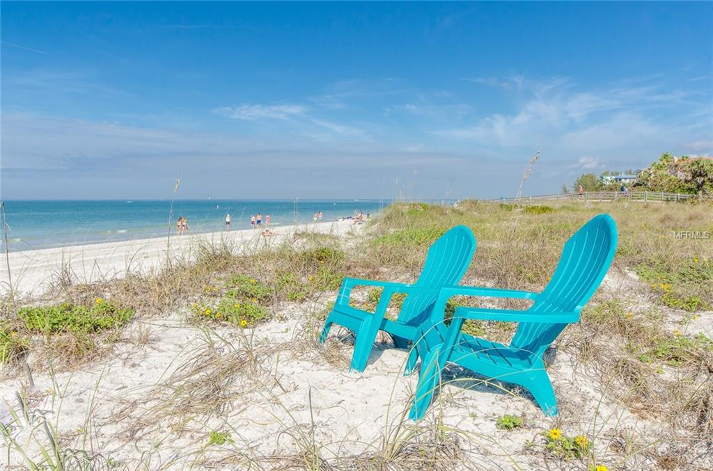 2000 GULF BOULEVARD, INDIAN ROCKS BEACH, Florida 33785, 2 Bedrooms Bedrooms, 5 Rooms Rooms,1 BathroomBathrooms,Residential,For sale,GULF,U7842787