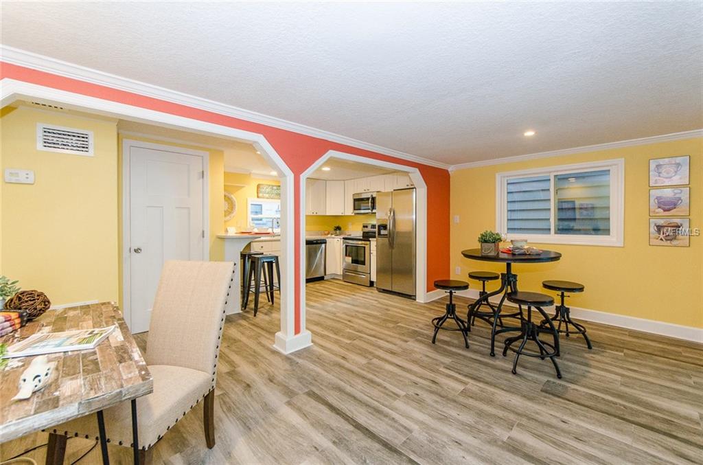 2000 GULF BOULEVARD, INDIAN ROCKS BEACH, Florida 33785, 2 Bedrooms Bedrooms, 5 Rooms Rooms,1 BathroomBathrooms,Residential,For sale,GULF,U7842787