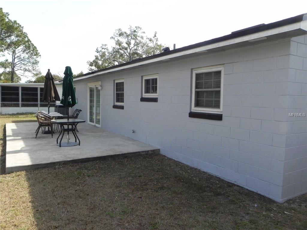 564 NOTRE DAME DRIVE, ALTAMONTE SPRINGS, Florida 32714, 4 Bedrooms Bedrooms, 3 Rooms Rooms,2 BathroomsBathrooms,Residential,For sale,NOTRE DAME,O5557434