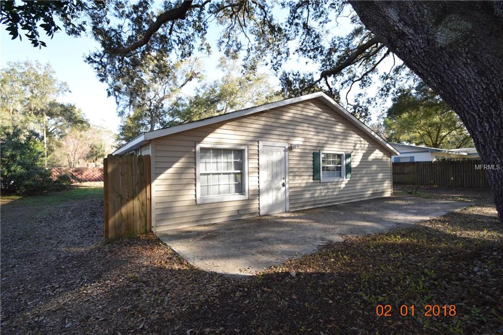 106 GROVE STREET, BRANDON, Florida 33510, 3 Bedrooms Bedrooms, 3 Rooms Rooms,2 BathroomsBathrooms,Residential,For sale,GROVE,T2925053
