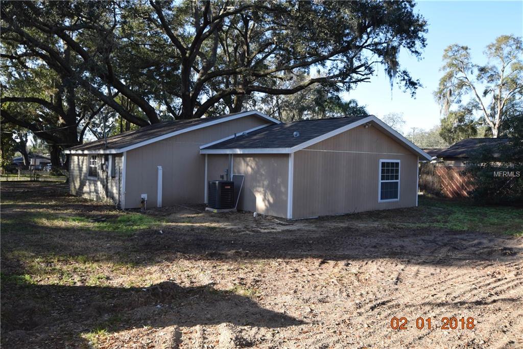 106 GROVE STREET, BRANDON, Florida 33510, 3 Bedrooms Bedrooms, 3 Rooms Rooms,2 BathroomsBathrooms,Residential,For sale,GROVE,T2925053