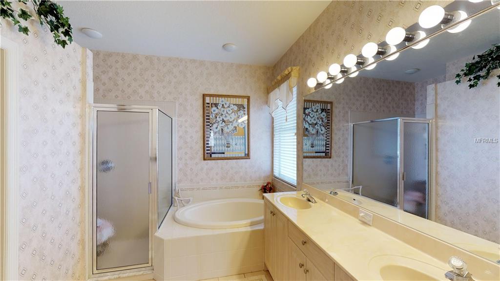 1650 SAN SILVESTRO DRIVE, VENICE, Florida 34285, 3 Bedrooms Bedrooms, 7 Rooms Rooms,2 BathroomsBathrooms,Residential,For sale,SAN SILVESTRO,N5916162