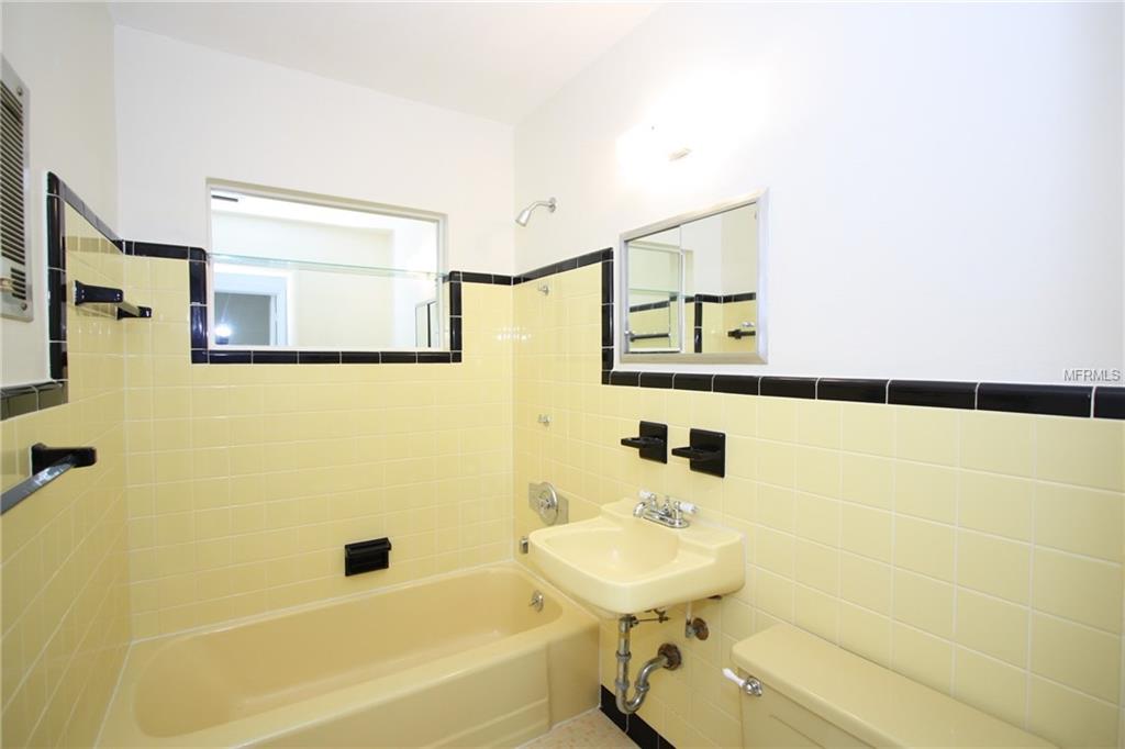 151 DUXBURY AVENUE, PORT CHARLOTTE, Florida 33952, 3 Bedrooms Bedrooms, 8 Rooms Rooms,2 BathroomsBathrooms,Residential,For sale,DUXBURY,C7249088