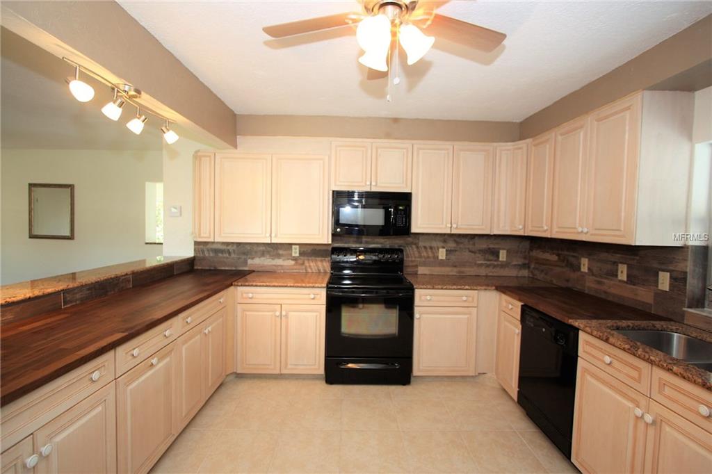 151 DUXBURY AVENUE, PORT CHARLOTTE, Florida 33952, 3 Bedrooms Bedrooms, 8 Rooms Rooms,2 BathroomsBathrooms,Residential,For sale,DUXBURY,C7249088