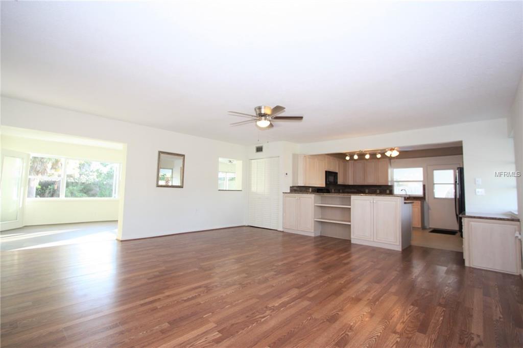 151 DUXBURY AVENUE, PORT CHARLOTTE, Florida 33952, 3 Bedrooms Bedrooms, 8 Rooms Rooms,2 BathroomsBathrooms,Residential,For sale,DUXBURY,C7249088