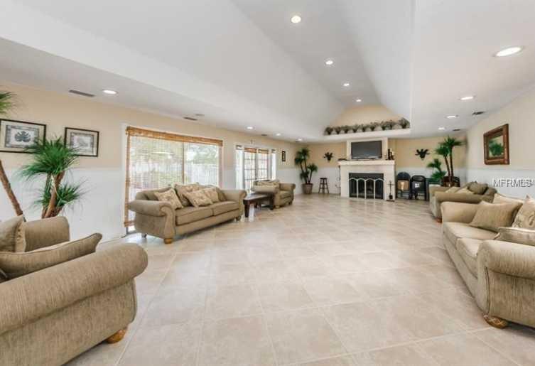 455 ALT 19 S, PALM HARBOR, Florida 34683, 2 Bedrooms Bedrooms, 4 Rooms Rooms,2 BathroomsBathrooms,Residential,For sale,ALT 19,U7847549