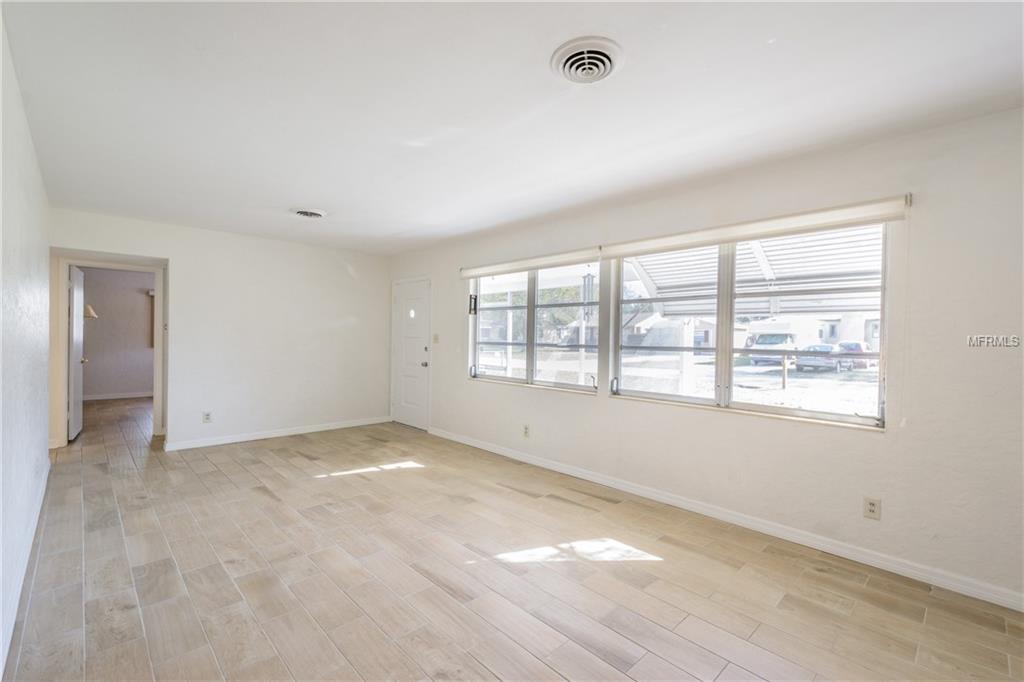 5195 47TH AVENUE N, ST PETERSBURG, Florida 33709, 3 Bedrooms Bedrooms, 5 Rooms Rooms,2 BathroomsBathrooms,Residential,For sale,47TH,U7847623