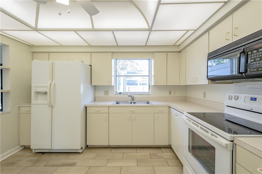 5195 47TH AVENUE N, ST PETERSBURG, Florida 33709, 3 Bedrooms Bedrooms, 5 Rooms Rooms,2 BathroomsBathrooms,Residential,For sale,47TH,U7847623