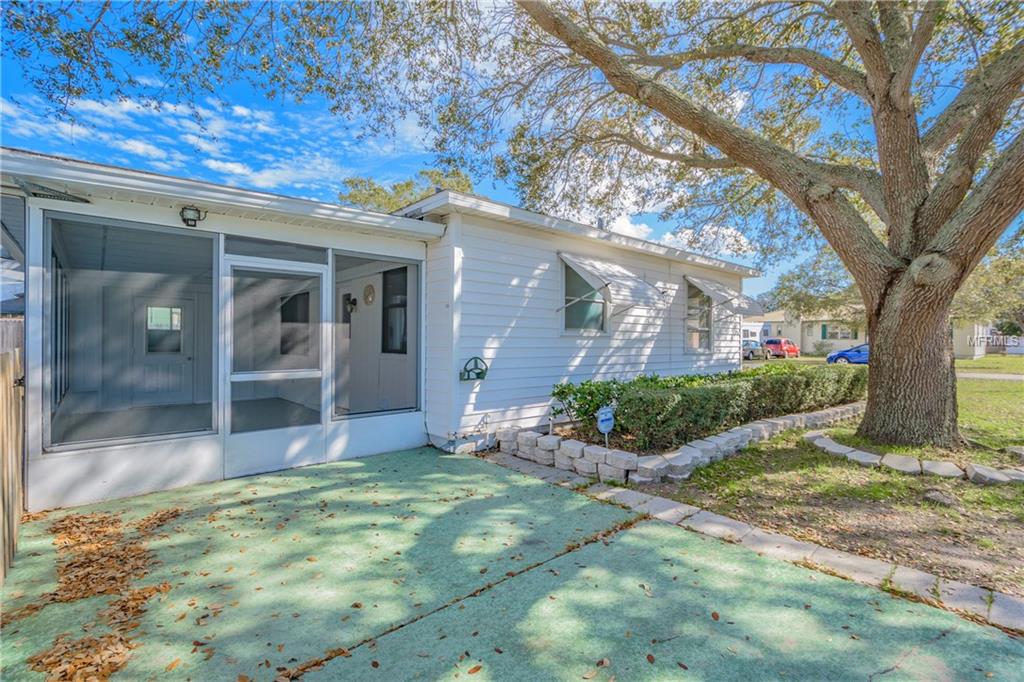 5195 47TH AVENUE N, ST PETERSBURG, Florida 33709, 3 Bedrooms Bedrooms, 5 Rooms Rooms,2 BathroomsBathrooms,Residential,For sale,47TH,U7847623