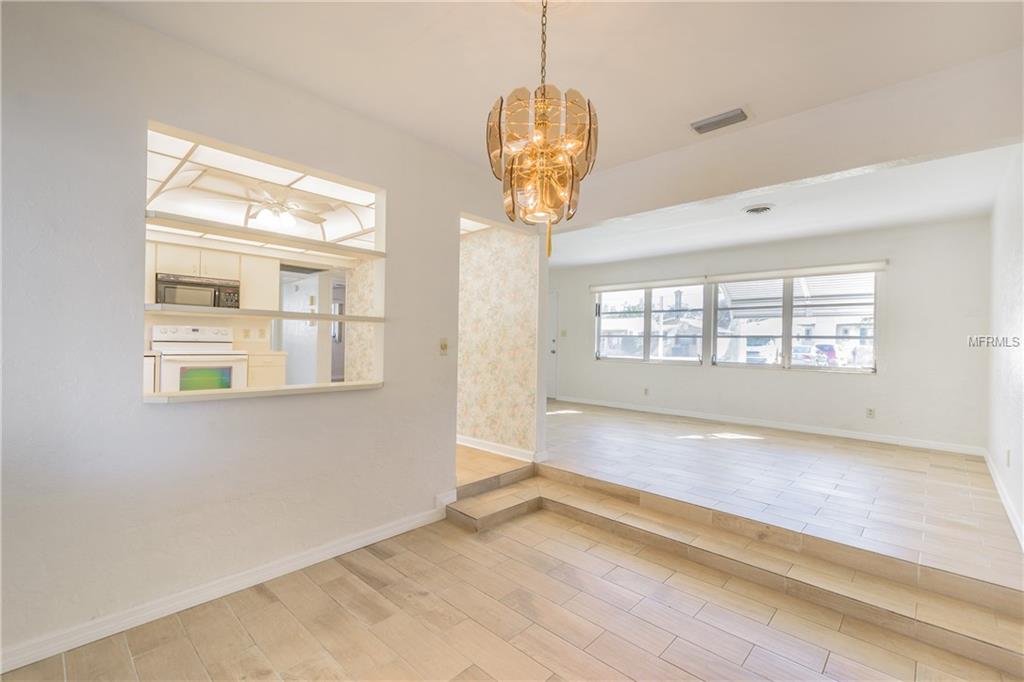 5195 47TH AVENUE N, ST PETERSBURG, Florida 33709, 3 Bedrooms Bedrooms, 5 Rooms Rooms,2 BathroomsBathrooms,Residential,For sale,47TH,U7847623