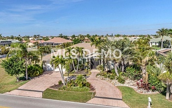 2030 AQUI ESTA DRIVE, PUNTA GORDA, Florida 33950, 3 Bedrooms Bedrooms, 9 Rooms Rooms,2 BathroomsBathrooms,Residential,For sale,AQUI ESTA,C7242828