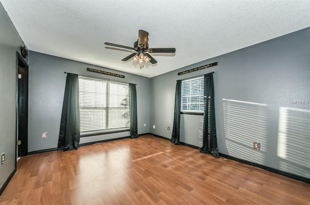 156 LAKE SHORE DRIVE E, PALM HARBOR, Florida 34684, 3 Bedrooms Bedrooms, 4 Rooms Rooms,2 BathroomsBathrooms,Residential,For sale,LAKE SHORE,U7838028