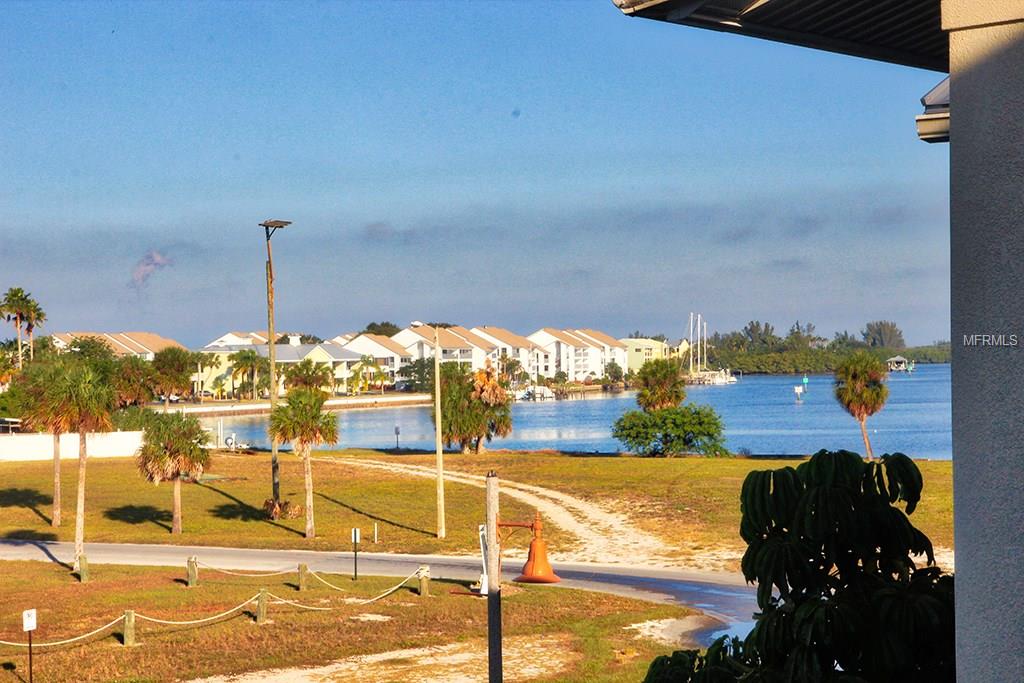 603 BAHIA BEACH BOULEVARD, RUSKIN, Florida 33570, 2 Bedrooms Bedrooms, 5 Rooms Rooms,1 BathroomBathrooms,Residential,For sale,BAHIA BEACH,A4202500