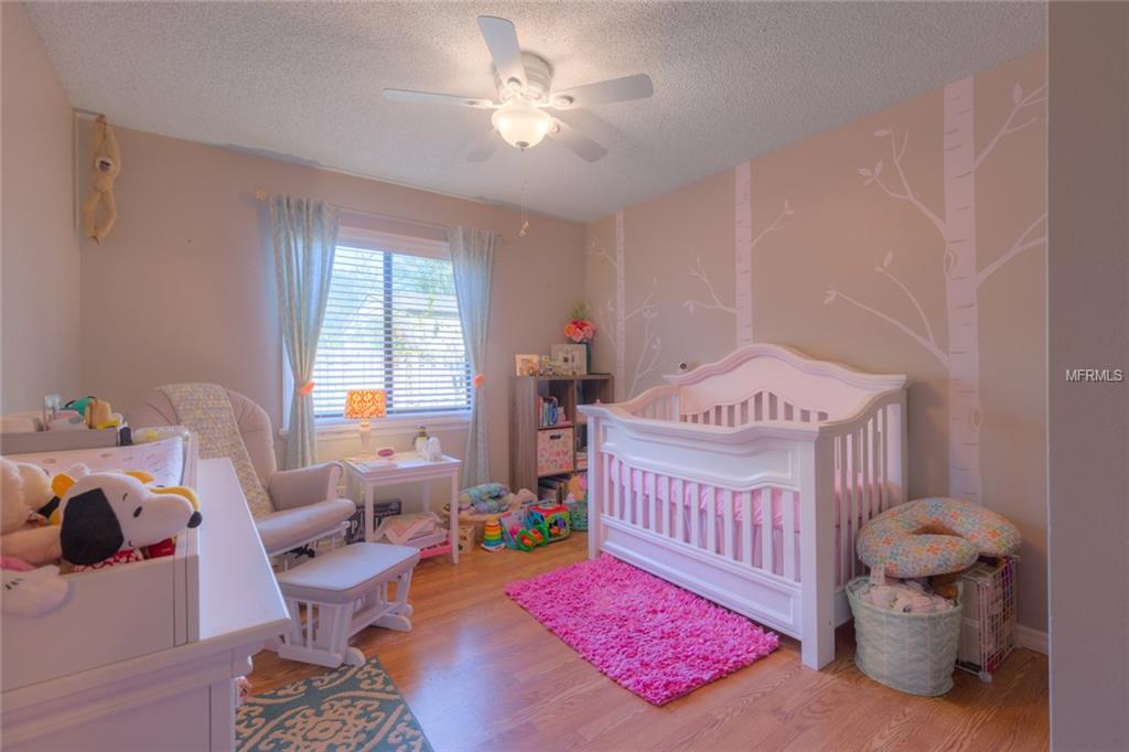 2119 E NEW YORK AVENUE, DELAND, Florida 32724, 3 Bedrooms Bedrooms, 5 Rooms Rooms,2 BathroomsBathrooms,Residential,For sale,NEW YORK,V4722273