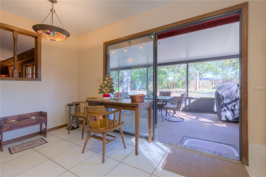 2119 E NEW YORK AVENUE, DELAND, Florida 32724, 3 Bedrooms Bedrooms, 5 Rooms Rooms,2 BathroomsBathrooms,Residential,For sale,NEW YORK,V4722273