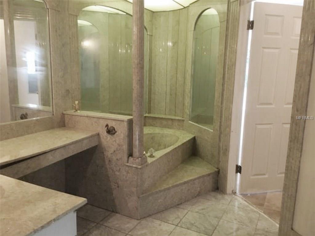 8265 26TH AVENUE N, ST PETERSBURG, Florida 33710, 4 Bedrooms Bedrooms, 3 Rooms Rooms,3 BathroomsBathrooms,Residential,For sale,26TH,U7843536