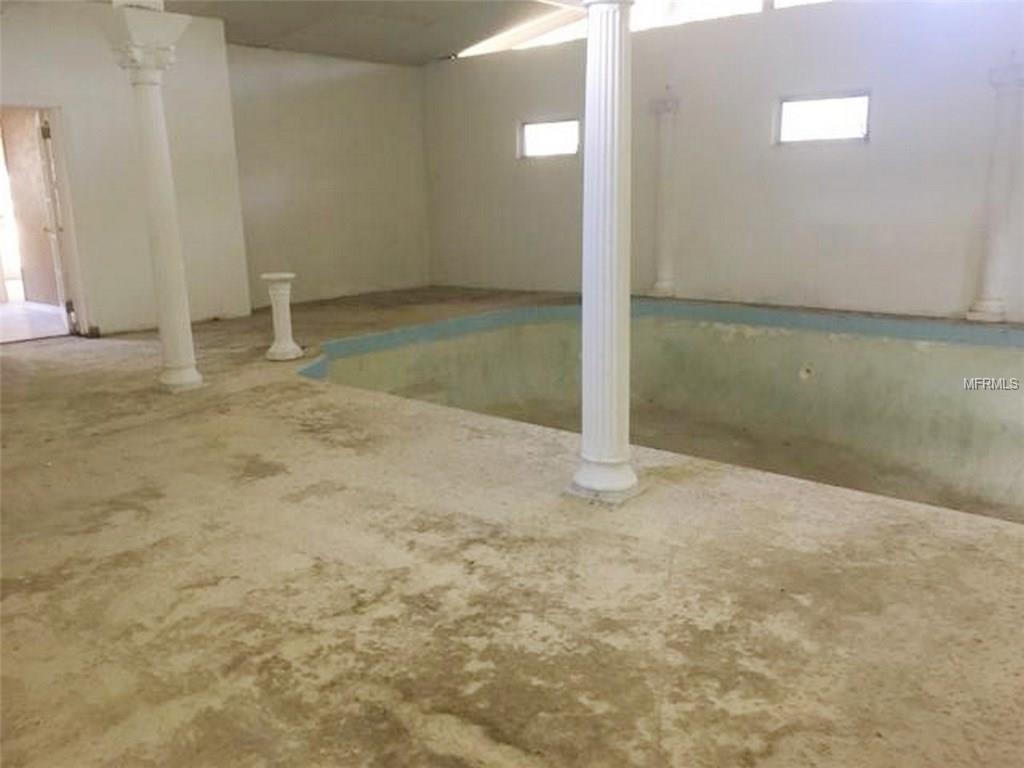 8265 26TH AVENUE N, ST PETERSBURG, Florida 33710, 4 Bedrooms Bedrooms, 3 Rooms Rooms,3 BathroomsBathrooms,Residential,For sale,26TH,U7843536