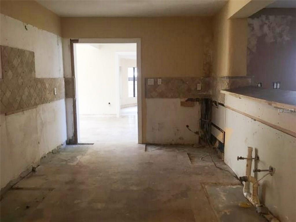 8265 26TH AVENUE N, ST PETERSBURG, Florida 33710, 4 Bedrooms Bedrooms, 3 Rooms Rooms,3 BathroomsBathrooms,Residential,For sale,26TH,U7843536