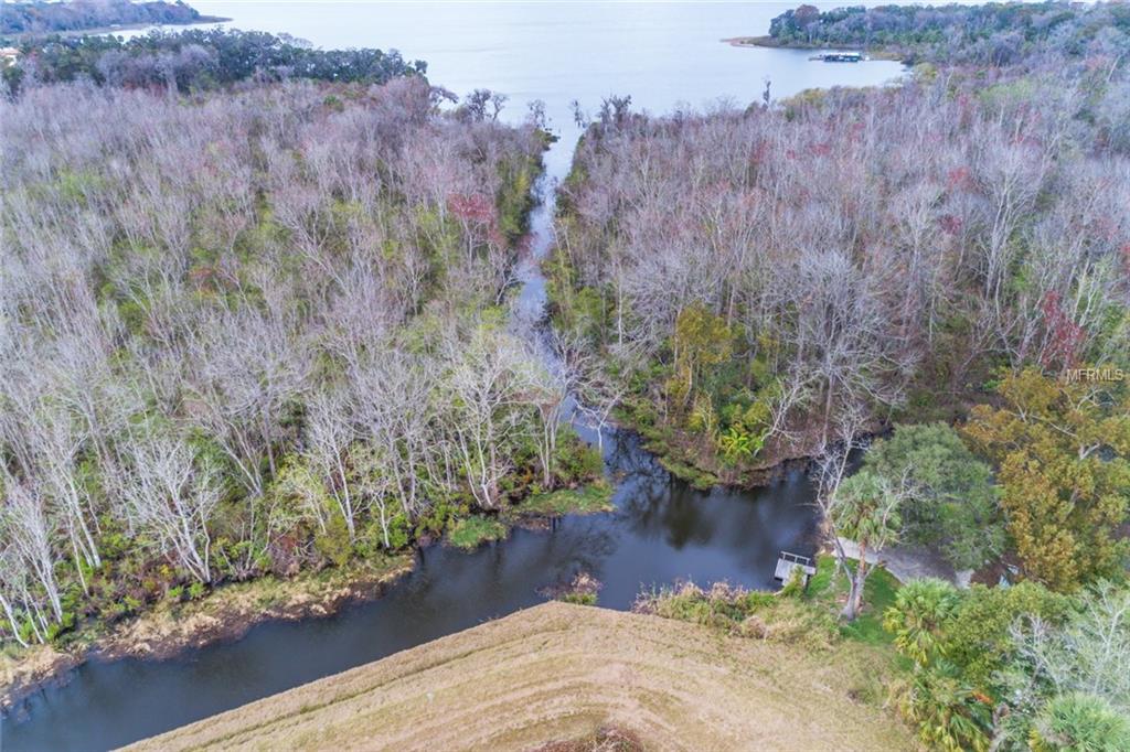 616 CHAUTAUQUA DRIVE, MOUNT DORA, Florida 32757, 2 Bedrooms Bedrooms, 6 Rooms Rooms,2 BathroomsBathrooms,Residential,For sale,CHAUTAUQUA,G4851624